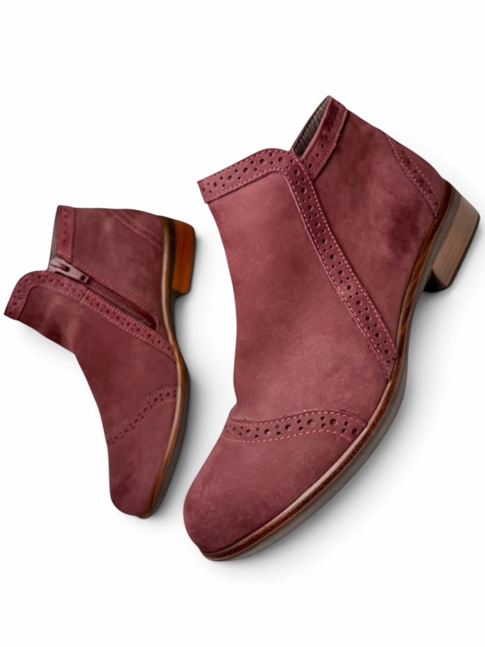Naot Nefasi Violet Nubuck Leather Ankle Boots EU 35